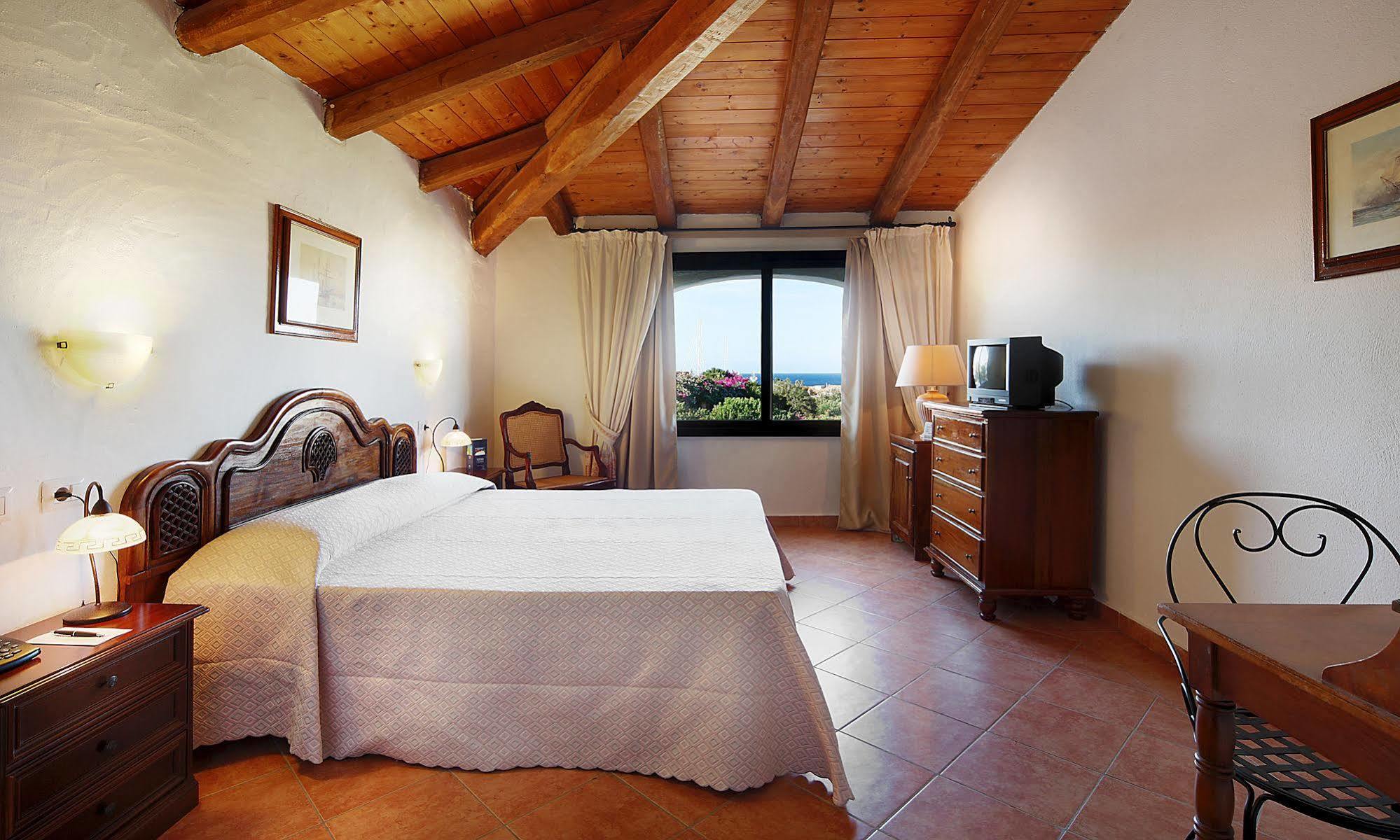מלון פורטו צ'רבו Relais Colonna מראה חיצוני תמונה